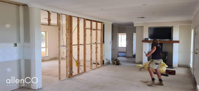 Renovation of a home and preparation of hydronic underfloor heating - allenCO construction